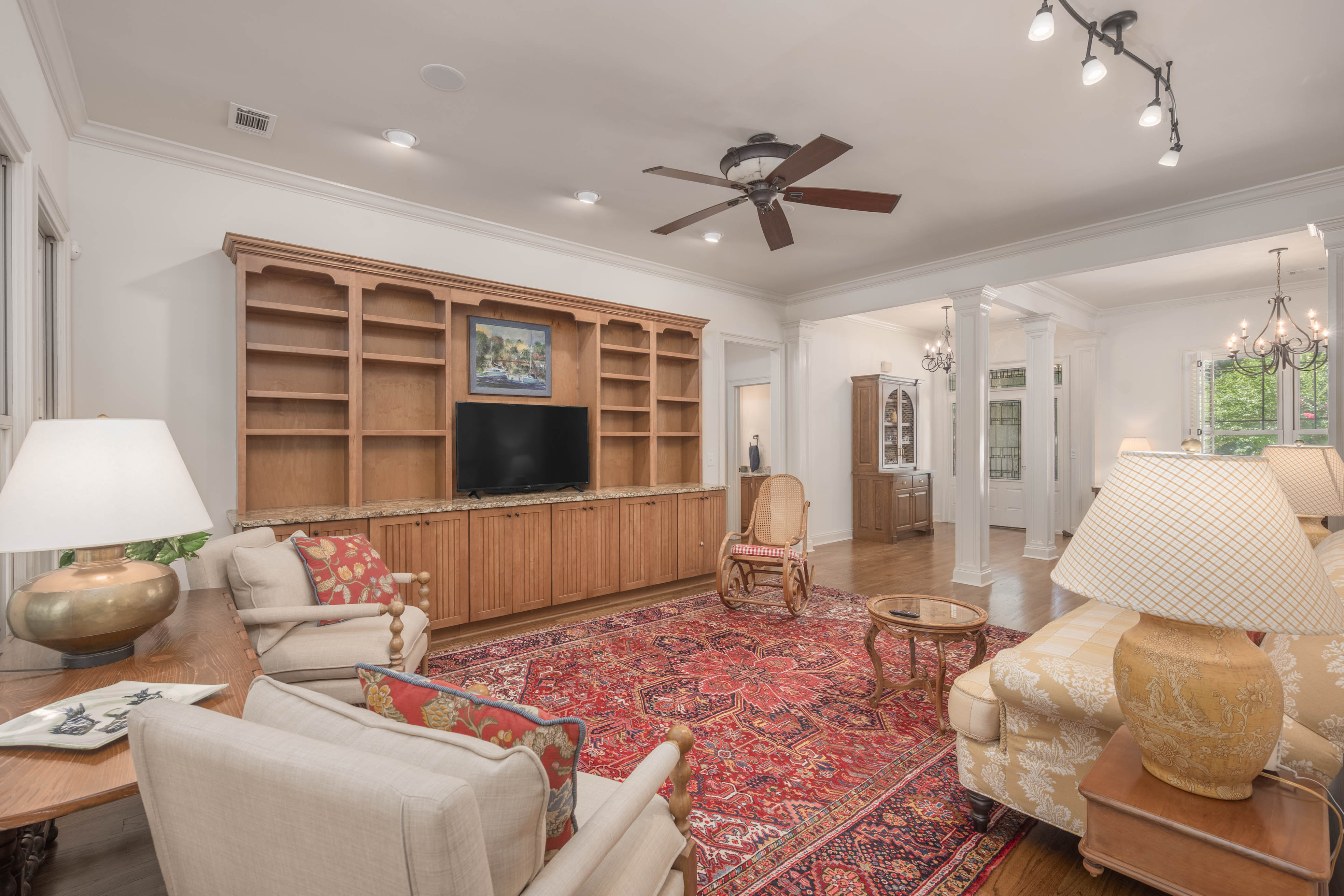 1030 Parker's Fort image 9